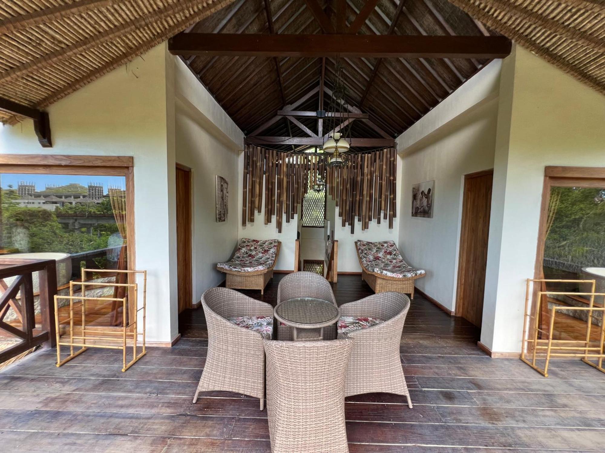 Breezy Point Villas Nusa Dua  Bagian luar foto