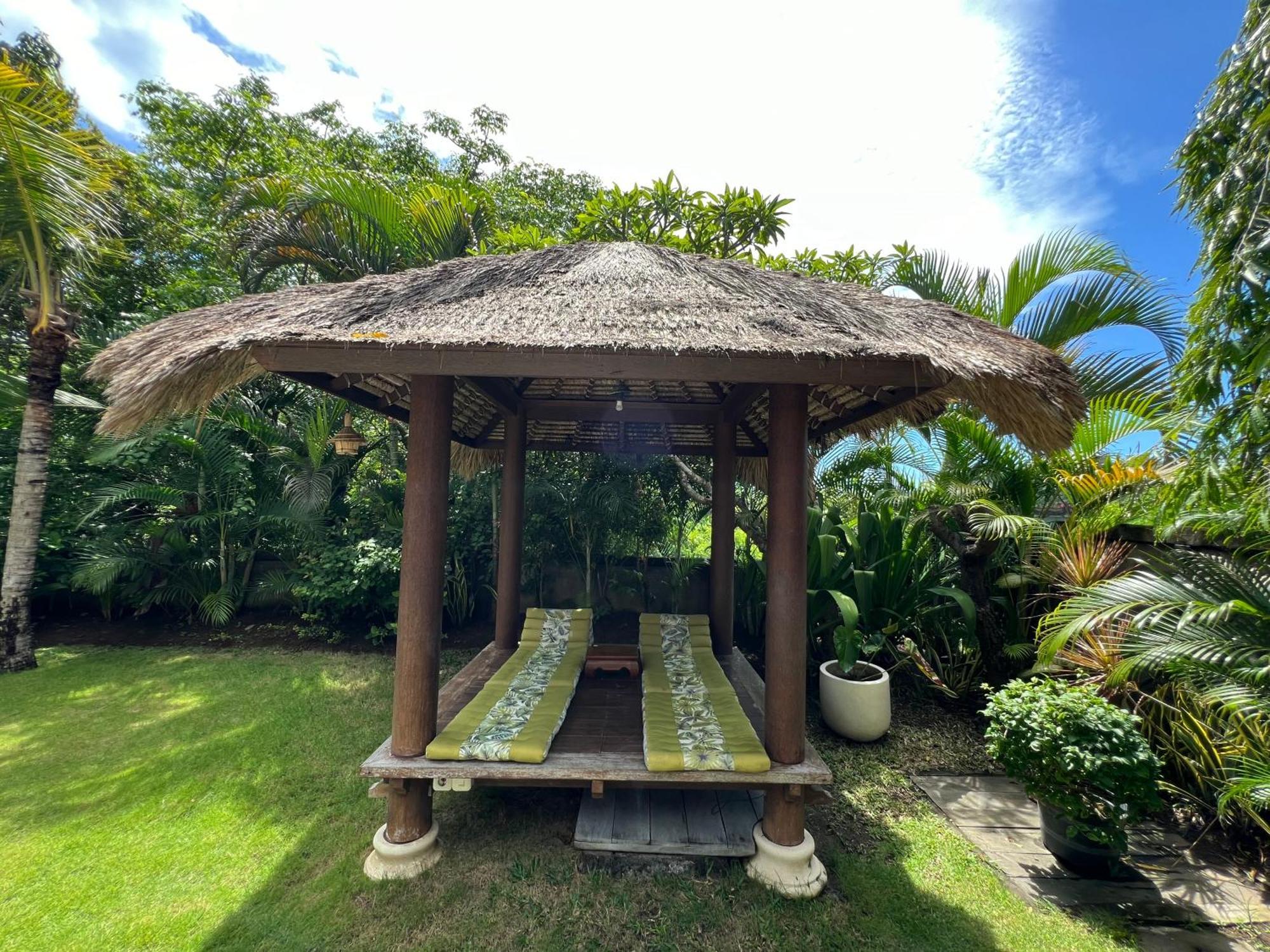 Breezy Point Villas Nusa Dua  Bagian luar foto