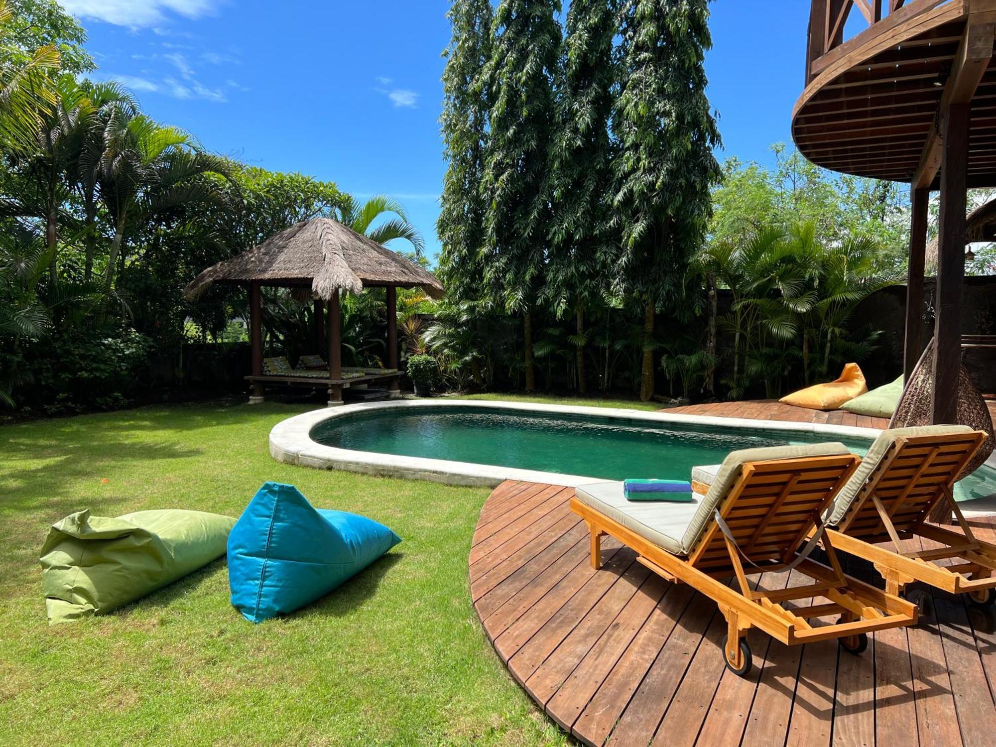 Breezy Point Villas Nusa Dua  Bagian luar foto